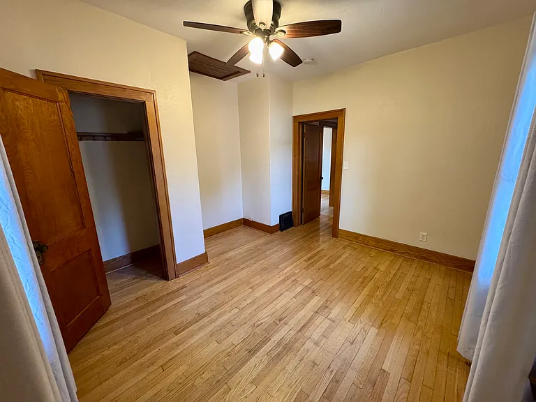 312 N Prairie Ave — Photo 14