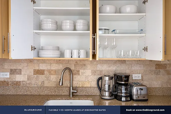 Rented by The Blueground | media 62