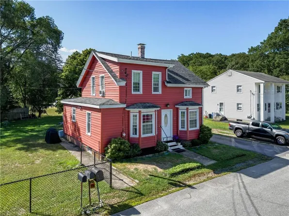 18 Avenue F, Lincoln, RI 02865
