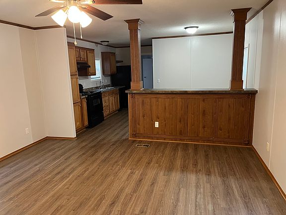 2nd image of 31020 Lynette Dr