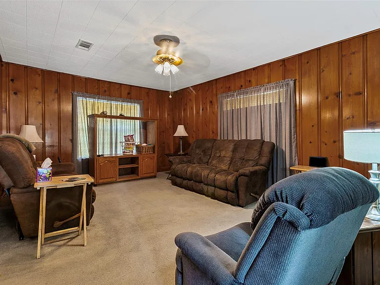 316 N Handley Ave — Photo 10
