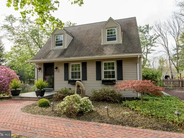 28 Nedsland Ave, Titusville, NJ 08560