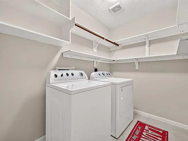1514 Coyote Hills Ln — Photo 42
