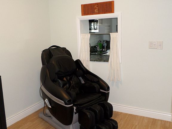 Alcove off Living Room