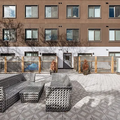 Rented by Nooklyn NYC LLC | media 67