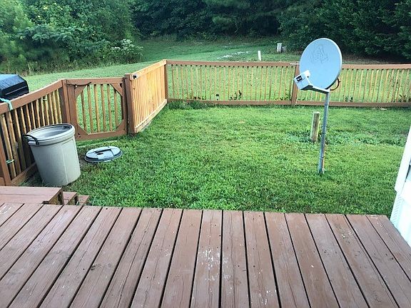 2nd image of 10385 White Oak Ct #G8