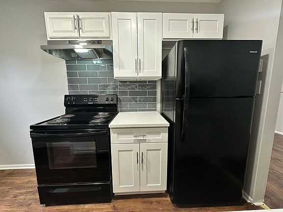 5th image of 324 S Center St APT A09