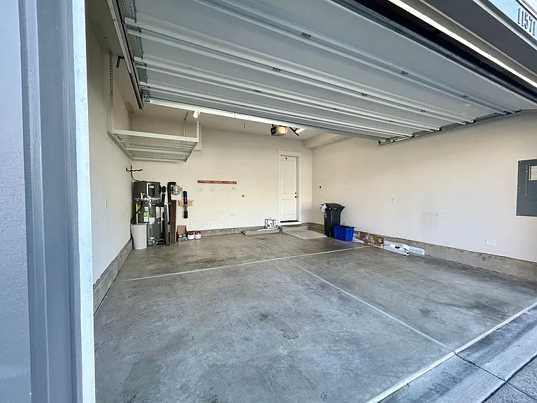 11571 SW Barber St — Photo 26