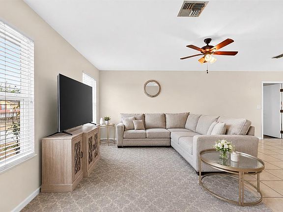4th image of 8810 SE 88TH PLACE