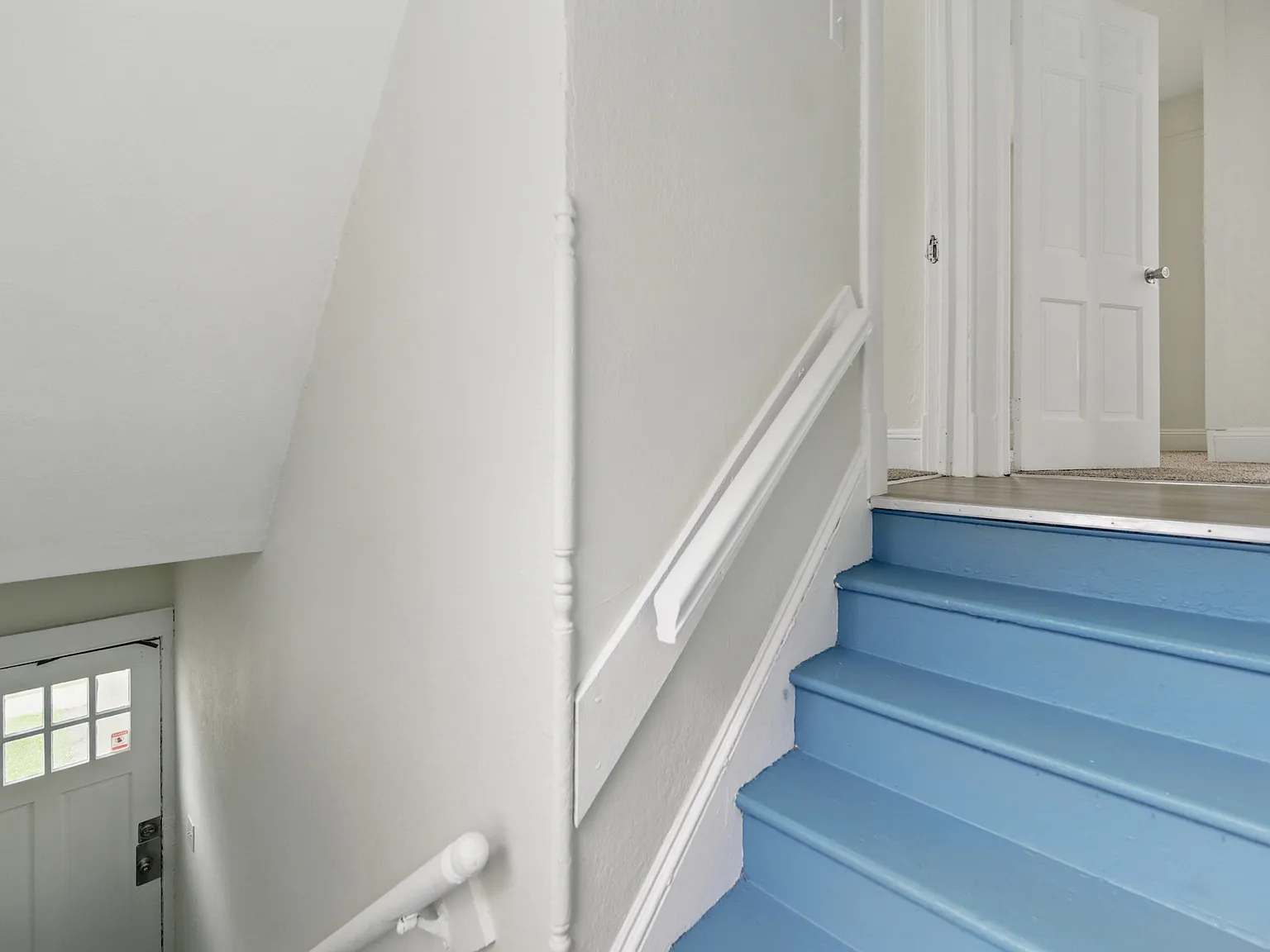 1432 Chesapeake Ave — Photo 4