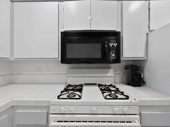 4875 Cole St Unit 61, San Diego, CA 92117