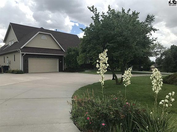 2nd image of 3418 N Sandy Hollow Dr
