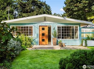 11325 99th Ave SW, Vashon, WA 98070