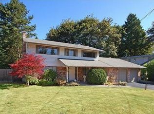 2414 NE 123rd St, Seattle, WA 98125
