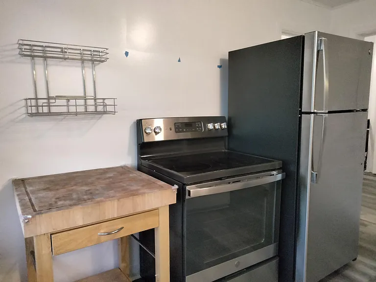 232 N Lake St SE — Photo 17