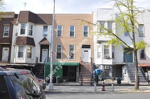 529 Bainbridge 