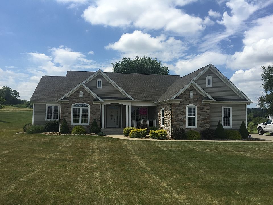 1st image of 16487 Olde Mill Ln