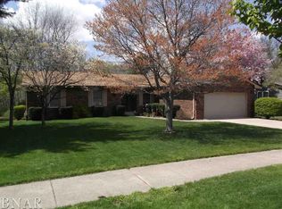 1201 N Linden St, Normal, IL 61761