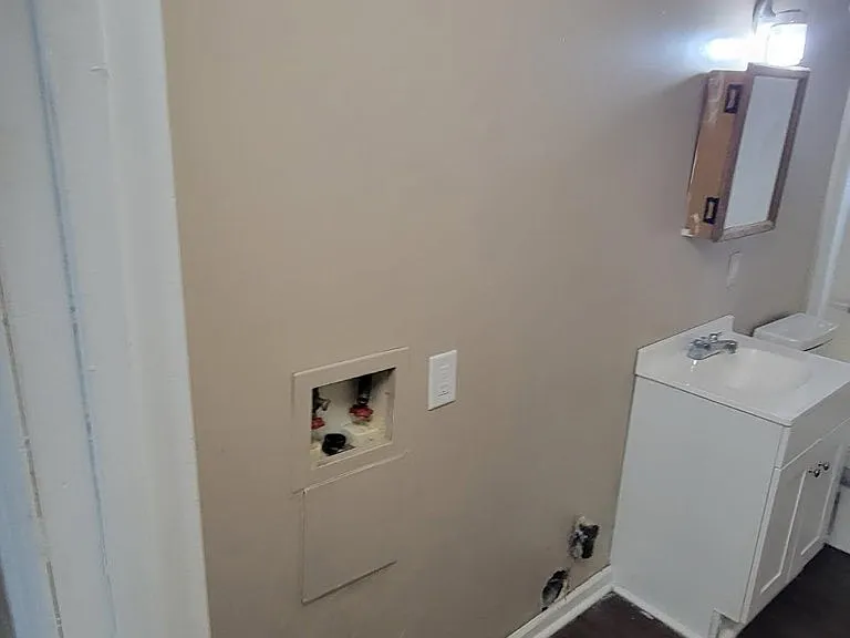 7175 Holland Ln — Photo 11