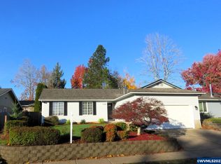 5345 Red Leaf Dr S, Salem, OR