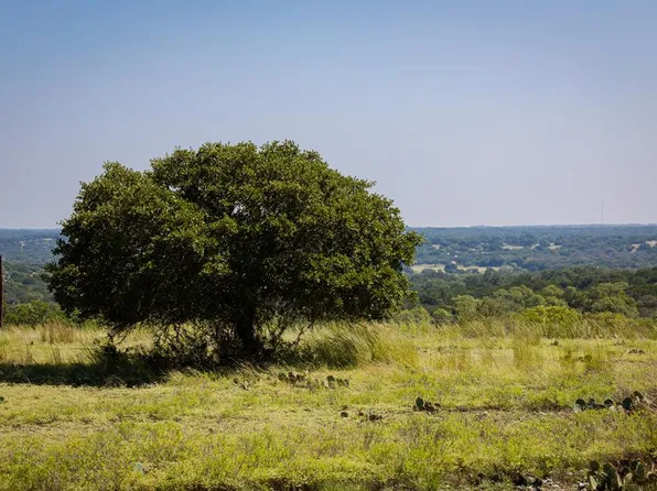 3262 Kc #442, Harper, TX 78631