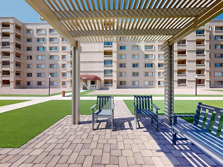 7950 E Camelback Rd #610 — Photo 23