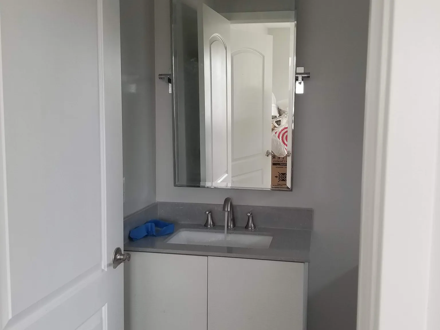 2 bed, 2.5 bath, 1200 sqft, $3,450 — Photo 4