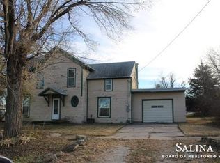203 W 2nd Ave, Hope, KS 67451