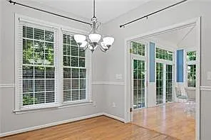 304 Laurel Glen Xing — Photo 20
