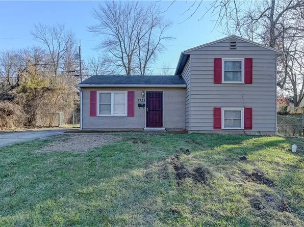 7725 E 51st St, Kansas City, MO 64129
