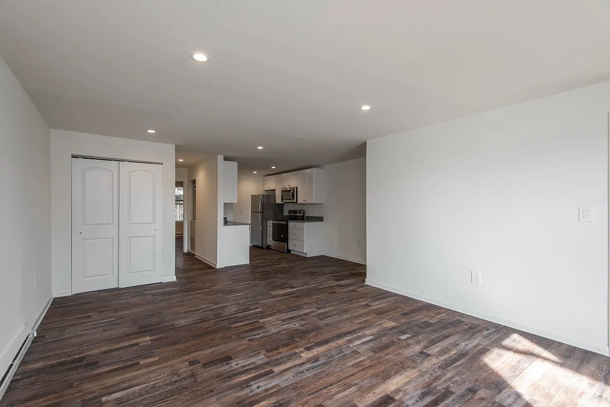 Building Photo - 2102 Grafton Dr #78