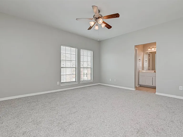 7816 Stoneyway Dr — Photo 27
