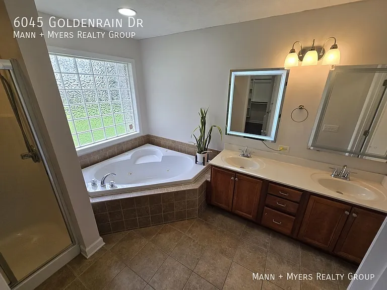 6045 Goldenrain Dr — Photo 14