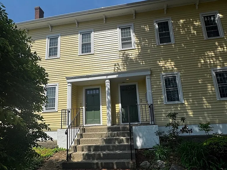 37 Summer St #4 — Photo 2