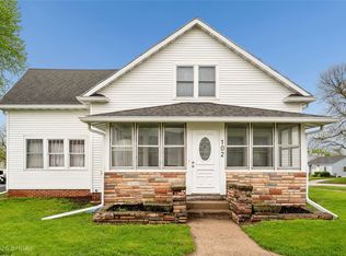 102 S Kennedy Ave, Madrid, IA 50156