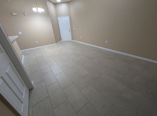 6070 Maggies Cir UNIT 105, Jacksonville, FL 32244