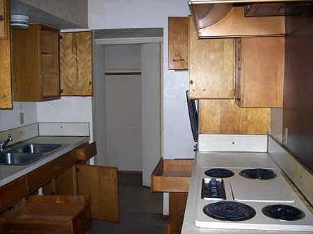3rd image of 417 Glencairn Dr