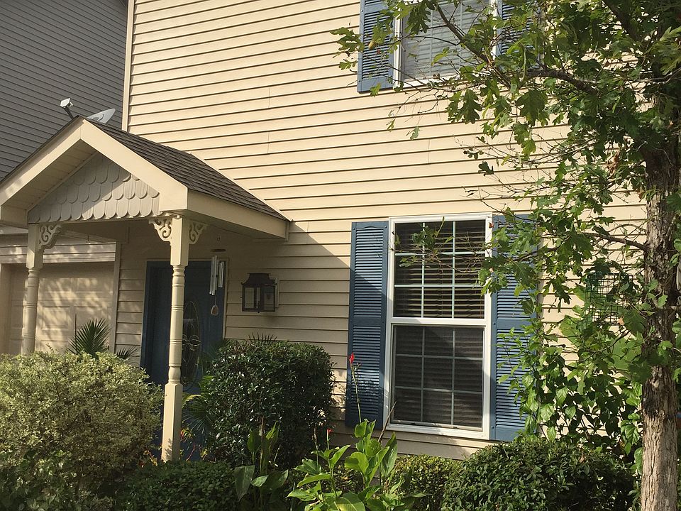 2nd image of 2005 Christie Ln