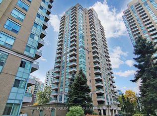 3 Pemberton Ave #1703, Toronto, ON M2M 4M1