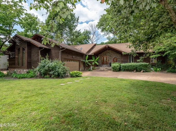 229 Riverview Rd, Townsend, TN 37882