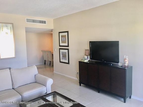 5th image of 3230 S Ocean Blvd #D509