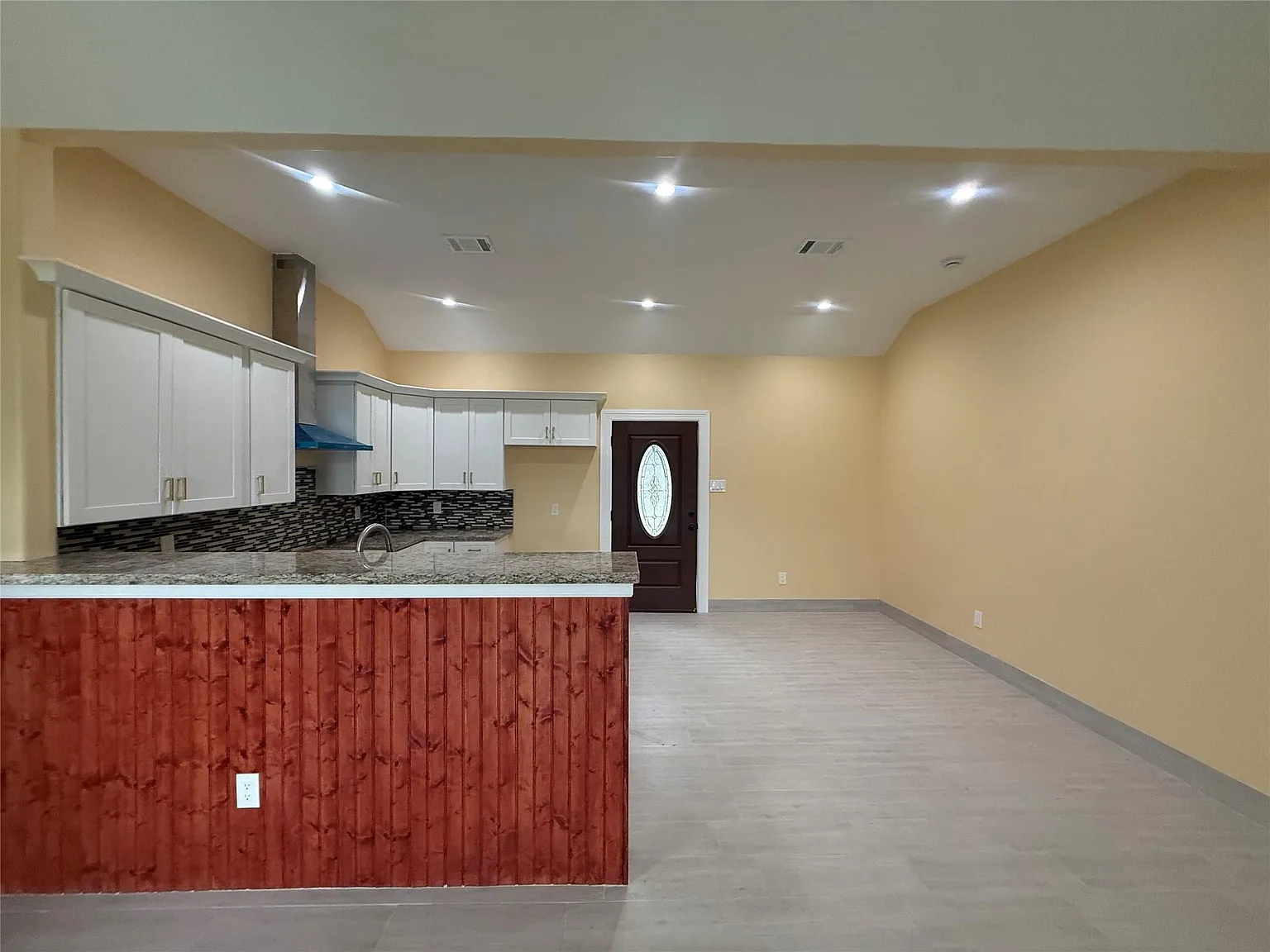 2 bed, 2.0 bath, 1170 sqft, $1,450 — Photo 4