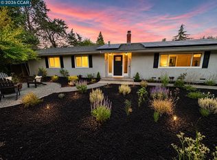 8 Cherry Hills Ct, Lafayette, CA 94549