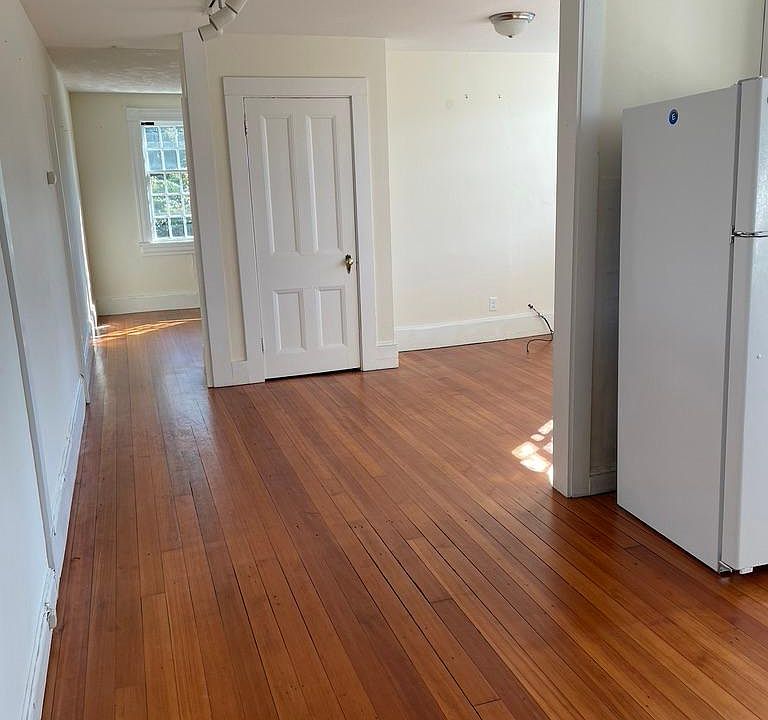 2nd image of 2 Union St #10
