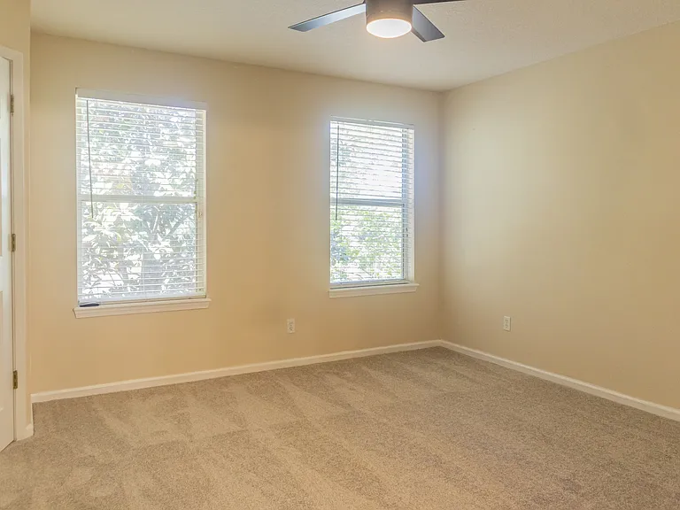762 Scrub Jay Dr #1 — Photo 5