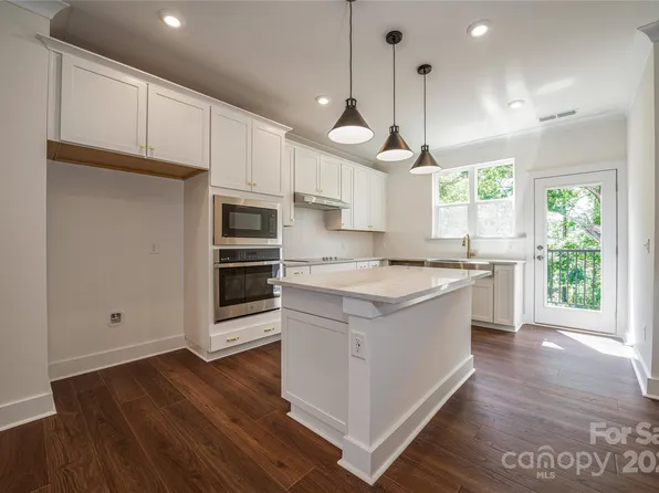 2051 Evolve Way, Charlotte, NC 28205