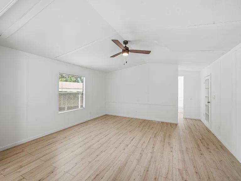 25107 Ada Mae St #1 — Photo 11