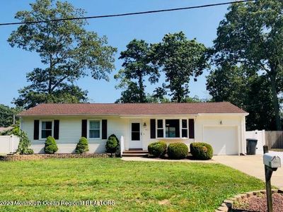 41 Delmar Drive, Brick, NJ, 08723