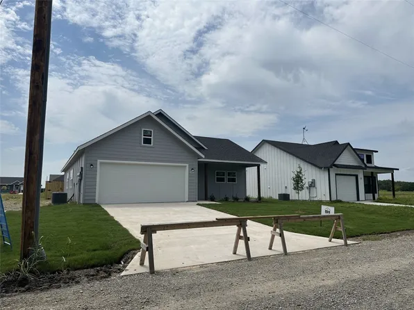 321 N Main St, Randolph, TX 75475