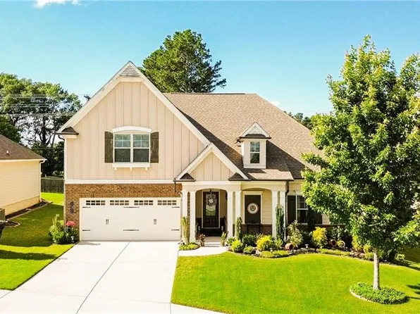 4551 Brayden Dr, Gainesville, GA 30504